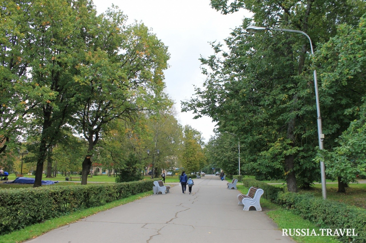 Парки великого новгорода фото Парк 30-летия октября в городе "Великий Новгород"