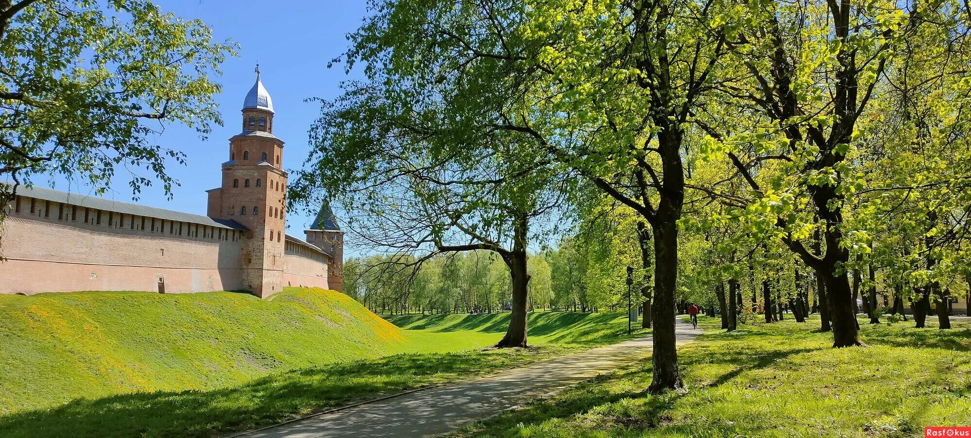 Парки великого новгорода фото Фото: Новгородский Детинец. Фотограф MIRRHY. Пейзаж. Фотосайт Расфокус.ру