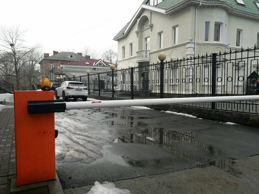 Парковка пушкинская ул 8 фото Автостоянка на Пушкинской на Пушкинской 22 ст2, автомобильная парковка, Пушкинск