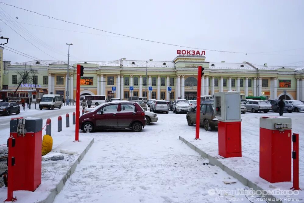 Парковки на жд вокзале минск фото Платная стоянка возле вокзала