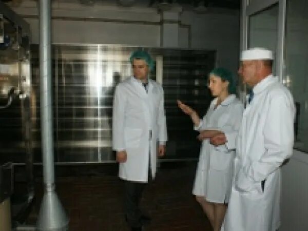 Парменова надежда михайловна вологда фото Комбинат посетила делегация - Вологодский Молочный Комбинат