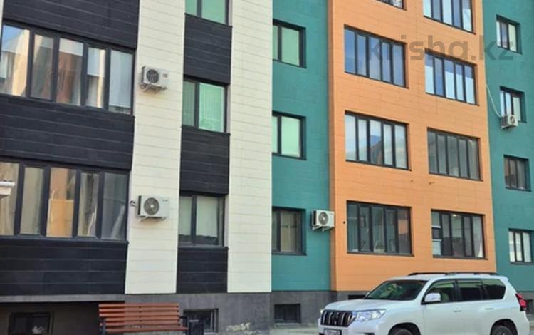 Парнас 8 й микрорайон 39 1 фото Продажа 1-комнатной квартиры - № 698888361: 39-й мкр, Актау, 39-й мкр - за 11700