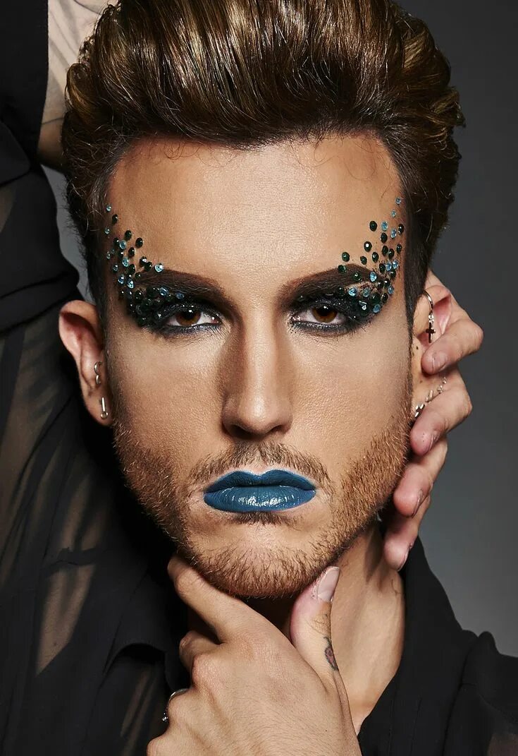 Парни 21 века с макияжем Cursos Maquillaje Barcelona Maquillaje Profesional Carnaval maquiagem, Maquiagem