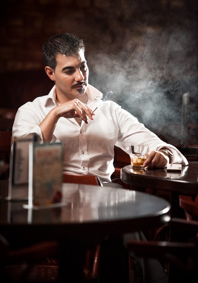 Парни фото кафе Man in Shirt Sitting at the Table and Smoking Stock Image - Image of alone, hand