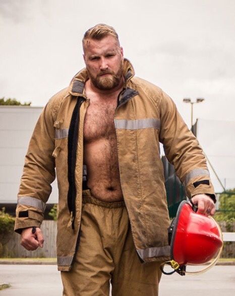 Парни медведи фото My Favorite Muscle Men Scruffy men, Men, Beefy men