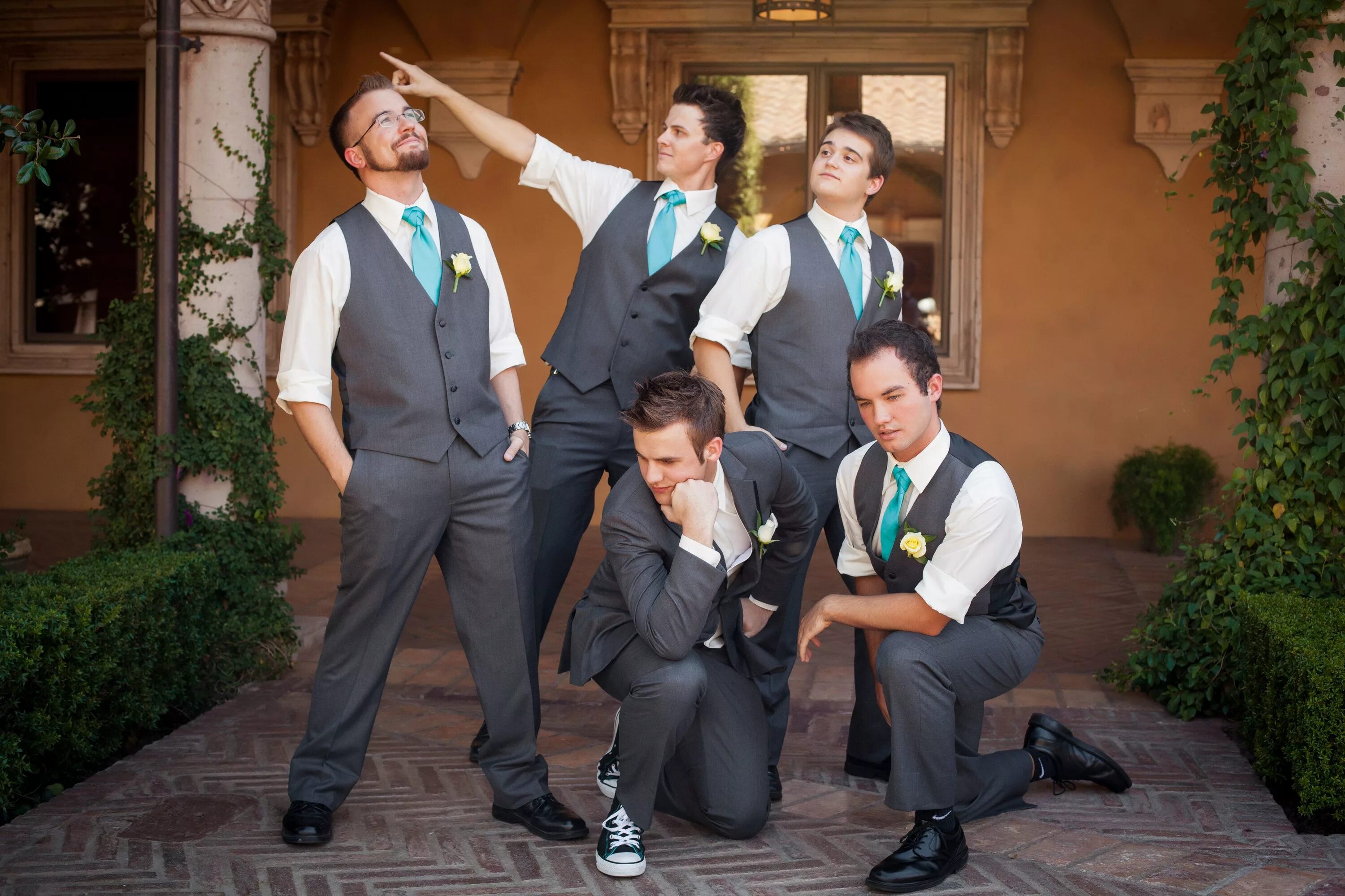 Парни на свадьбе фото Zoe & Seth June 21, 2013 " Villa Siena Groomsmen grey, Gray weddings, Wedding