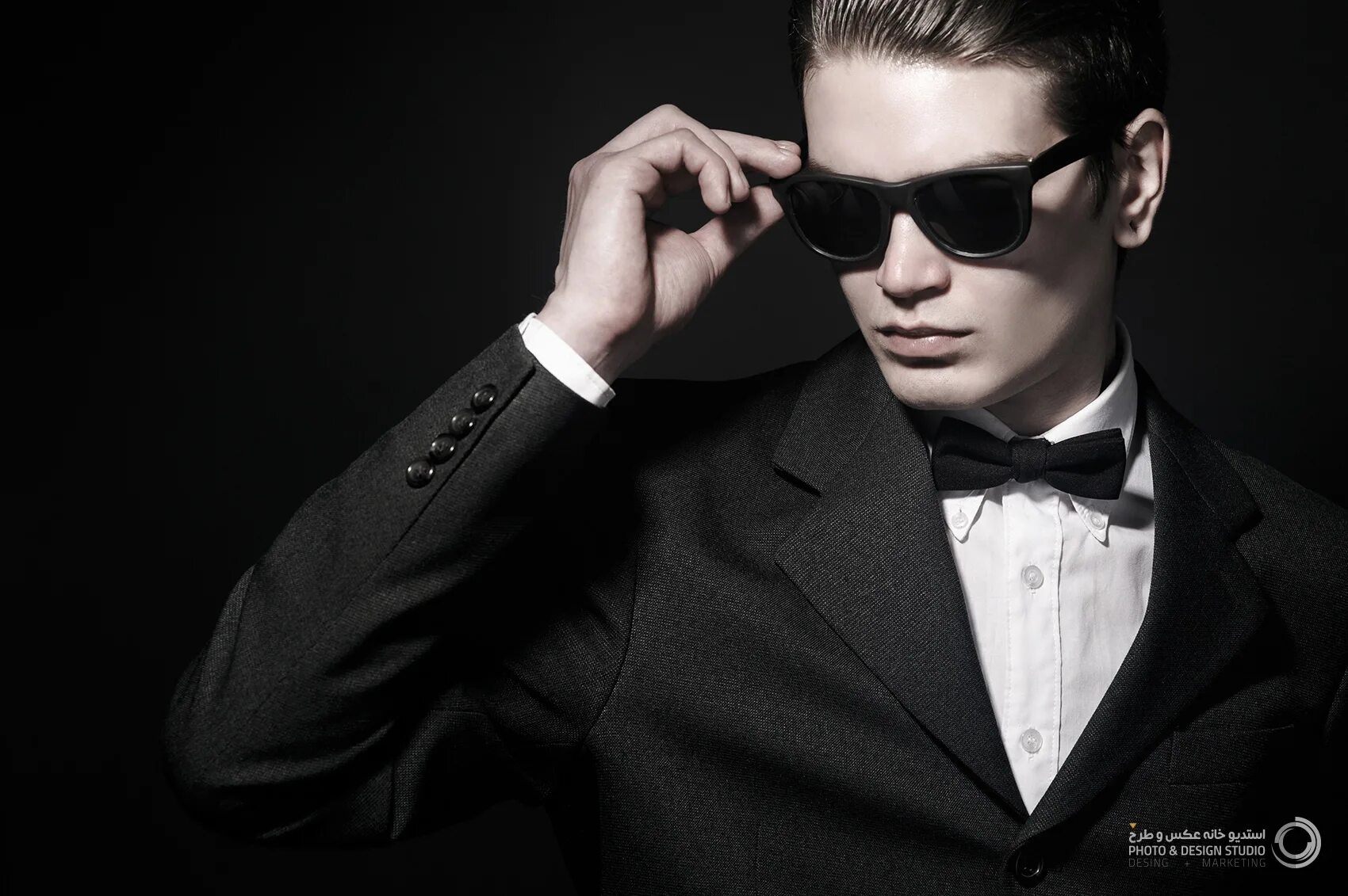 Парни в черных очках фото Fashion Photography