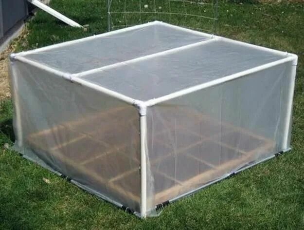 Парник из пластиковых труб фото Creative Backyard Ideas, Plastic Pipe Greenhouses and Vertical Garden Designs Sq