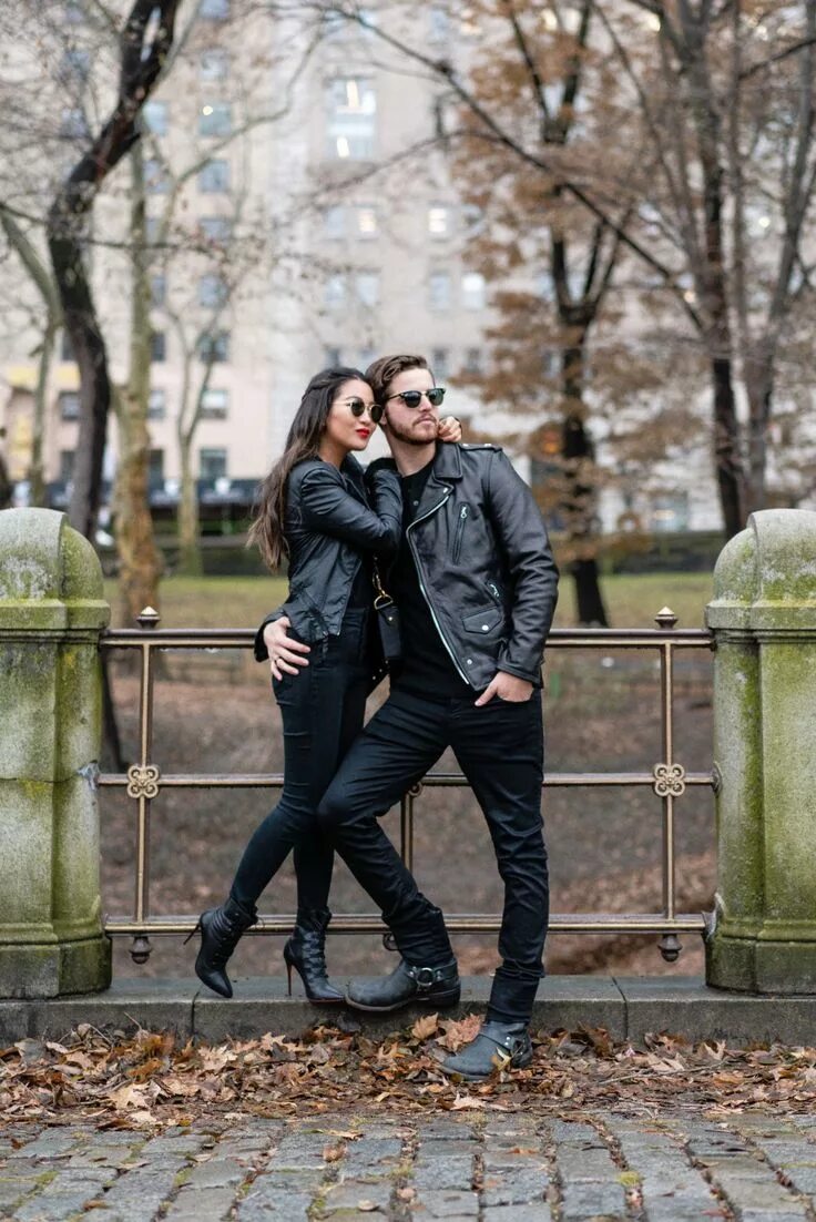 Парные фото на улице Timeless Classics, Twinning with Him in Leather Jackets - Wendy's Lookbook Match
