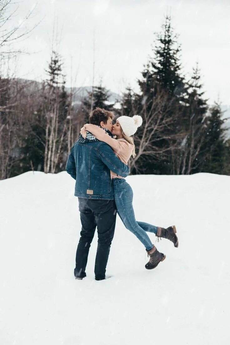 Парные фото зимой Vivienne und Josh - Paarshooting im Schwarzwald Winter fotografie, Winter paar b