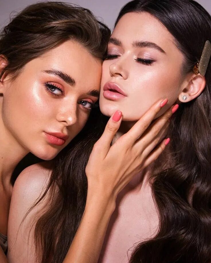 Парные макияжи с подругой легкие и красивые Пин на доске MAKE-UP RELIGION SCHOOL