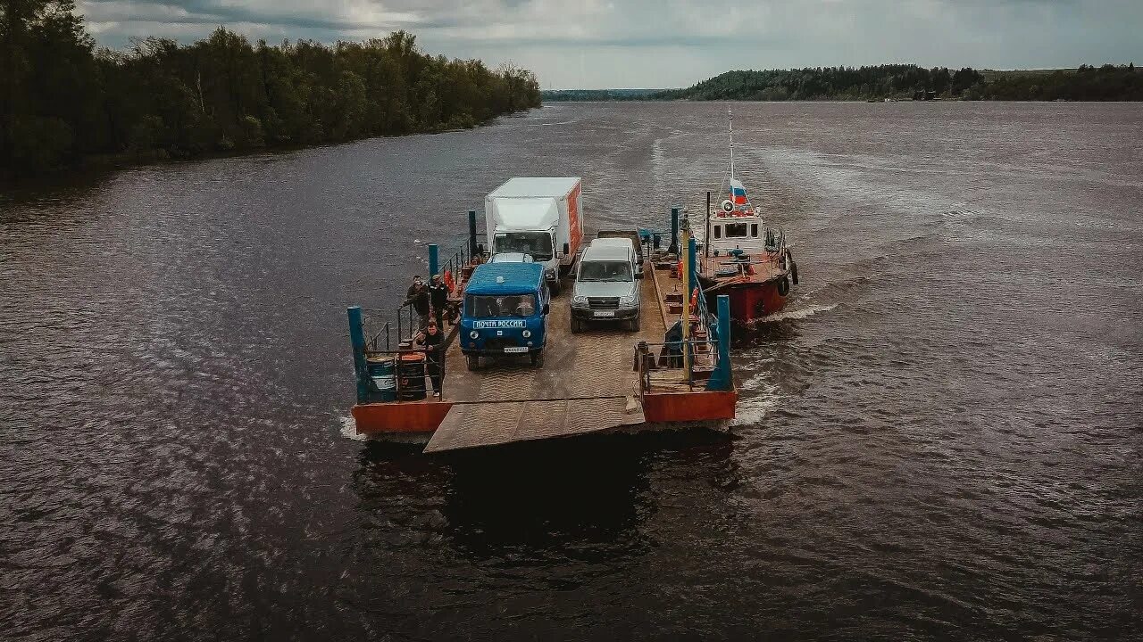 Паром через реку фото Паромная переправа через река Вятка (Гоньба - Никольское) - YouTube