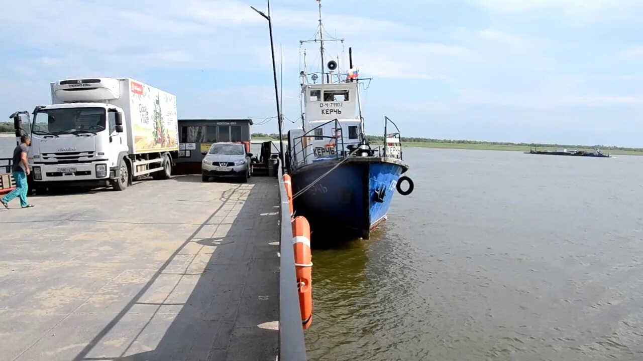Паром через реку фото Паромная переправа на реке Обь. Колпашево. 19.07.2020. - YouTube