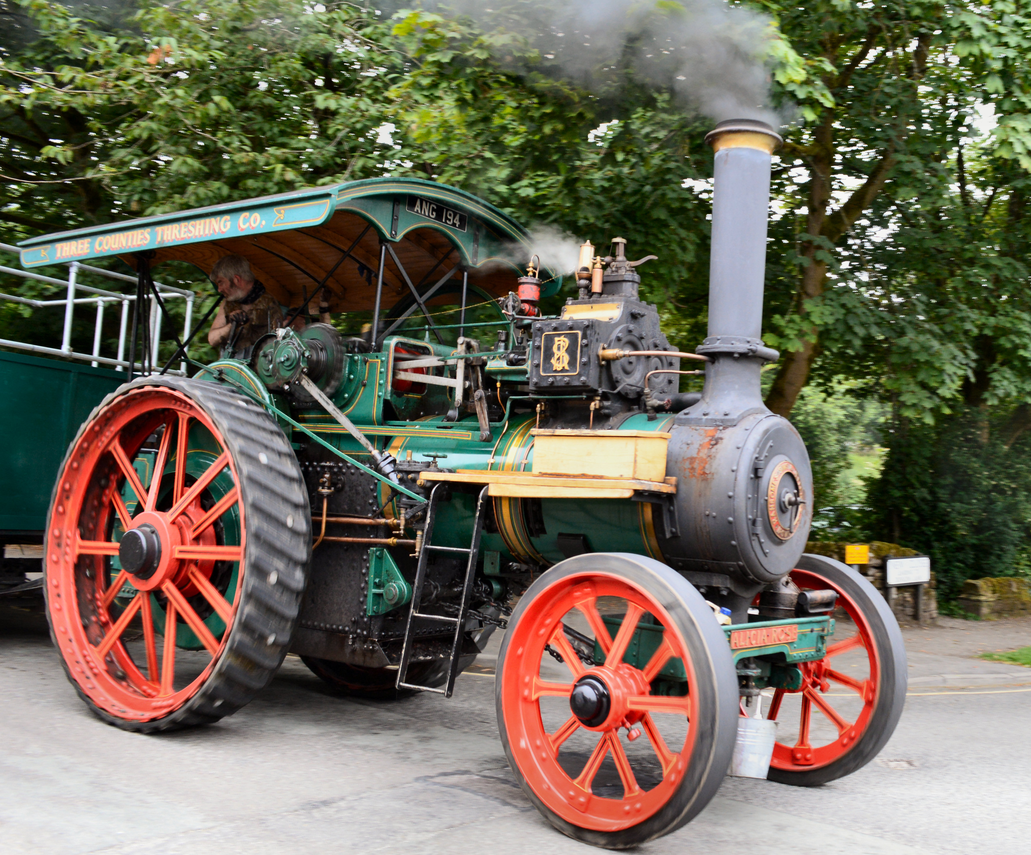 Паровая машина фото File:Eyam, steam engine ANG 194 Alicia Rose.jpg - Wikimedia Commons