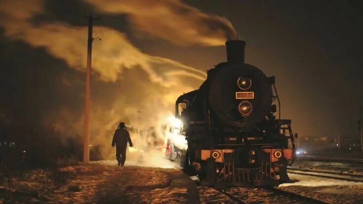 Паровоз коммунальная ул 10 липецк фото China’s steam passenger night train CNN Train, Night train, Night pictures