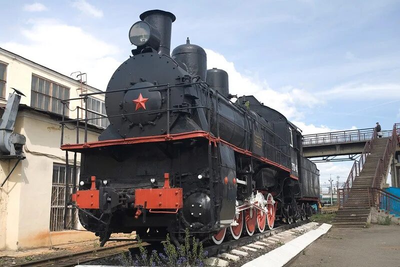Паровоз комсомольская ул 19 камышлов фото Недавно Путин раскритиковал Якунина: президент усомнился в целесообразности заку