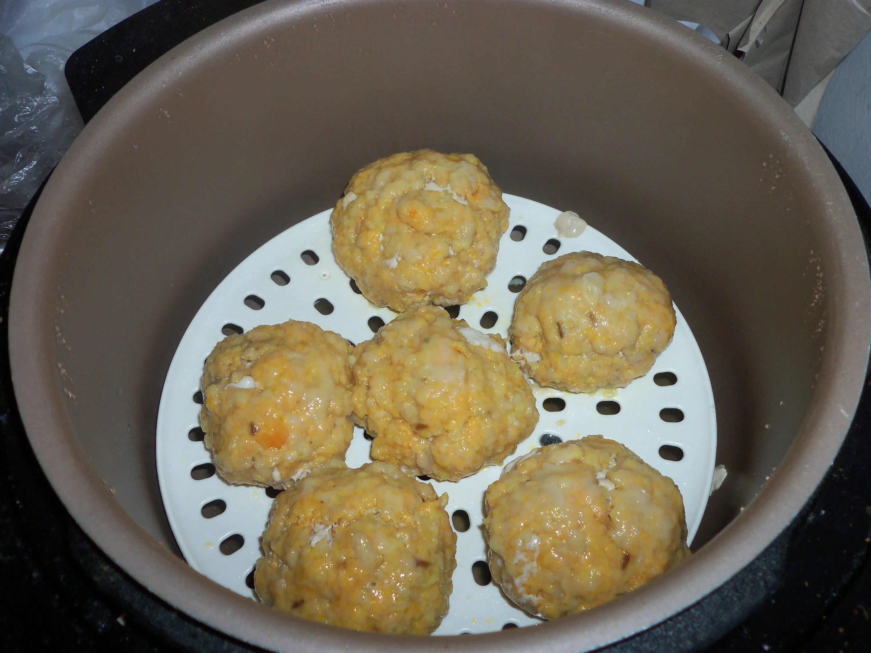 Паровые котлеты в мультиварке фото Котлеты на пару в мультиварке - вкусный рецепт с пошаговым фото