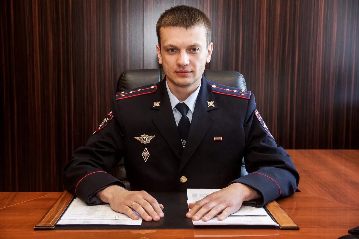 Паршин роман владимирович мвд санкт петербург фото Ломанов Виктор Игоревич Начальник Отдела Экстрадиции Фото - Mixyfotos.ru