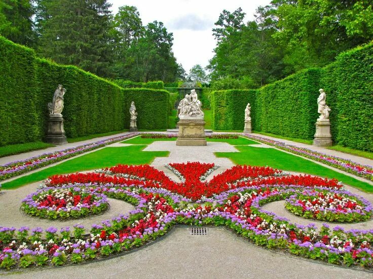 Партер в ландшафтном дизайне Parterre Garden Parterre garden, Beautiful flowers garden, Linderhof palace
