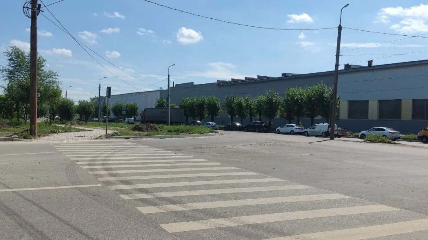 Партнерсталь ул чаадаева 135 пенза фото В Пензе улица Чаадаева встала из-за дорожных работ