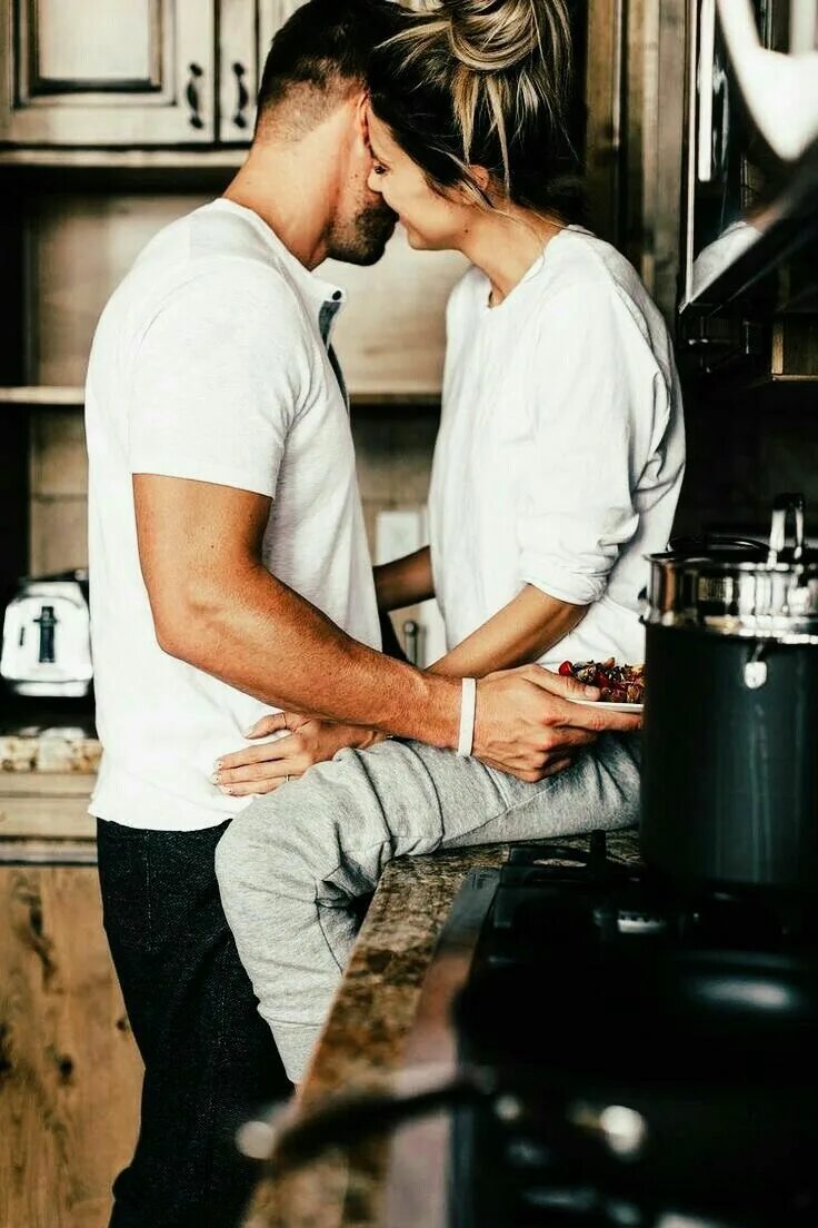 Пару фото как правильно Pin by Ťhę ŁĮÔÑ ķįňğ ŽÃHÊÊŘ on cute dpzzz Boyfriend goals relationships, Boyfrie