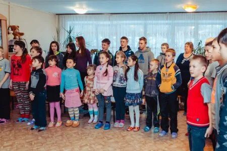Парус надежды ул маковского 123 владивосток фото Игроки "Адмирала" посетили "Парус Надежды" " Министерство физической культуры и 