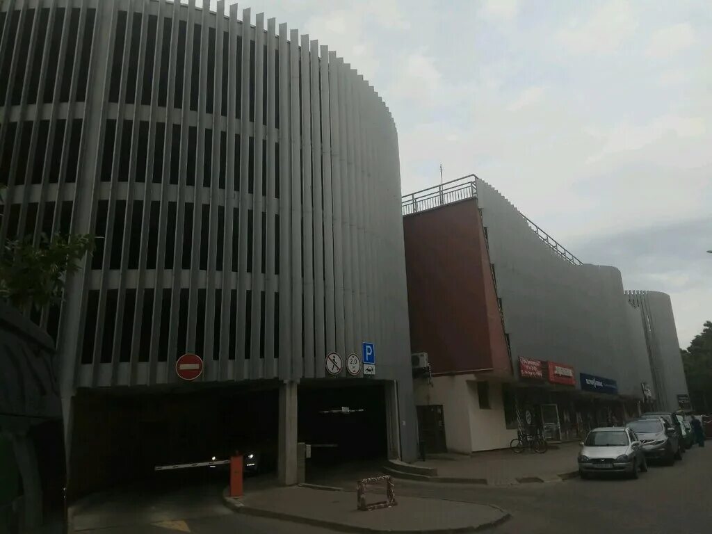 Парус центр ул мележа 1 минск фото Фото: Парус-Центр, автомобильная парковка, ул. Мележа, 1А, Минск, Беларусь - Янд