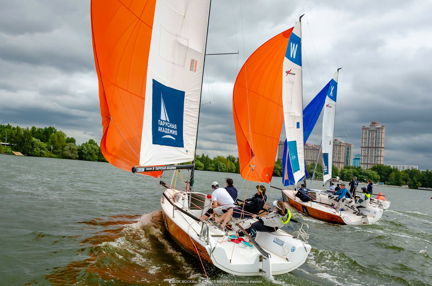 Парусная академия строгинское ш 3 москва фото vtsport.ru - Первенство России по матчевым гонкам в классе МХ-700!