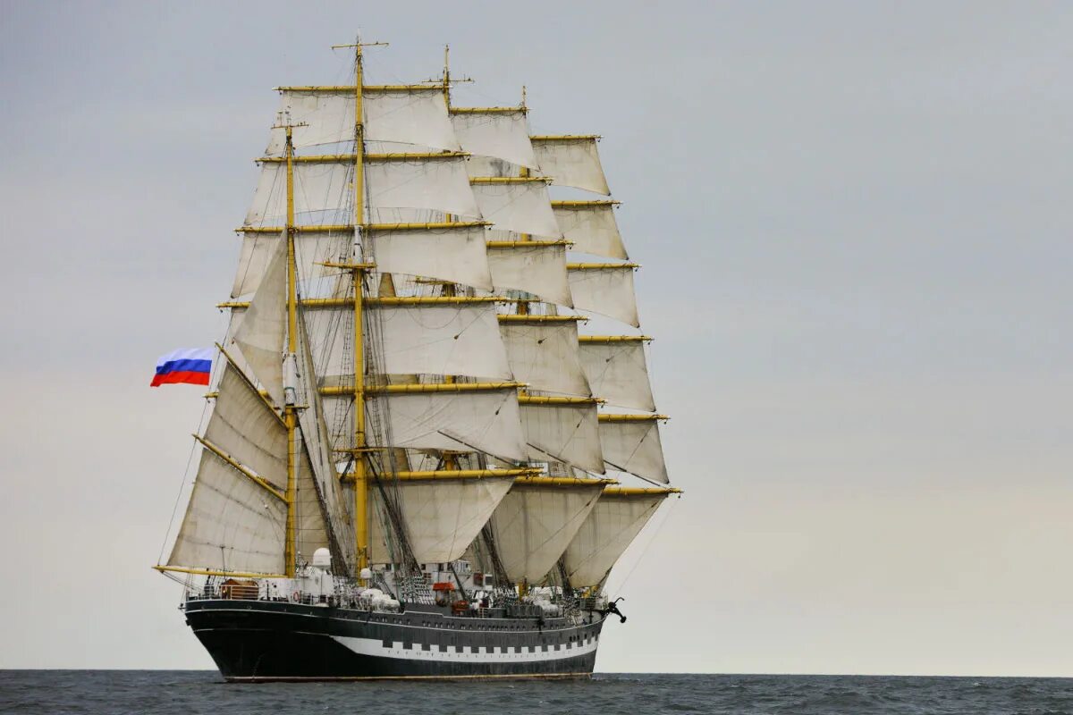 Парусник крузенштерн фото высокого разрешения С Михаилом Кожуховым о морских путешествиях под парусами - Блог "Спорт-Марафон"