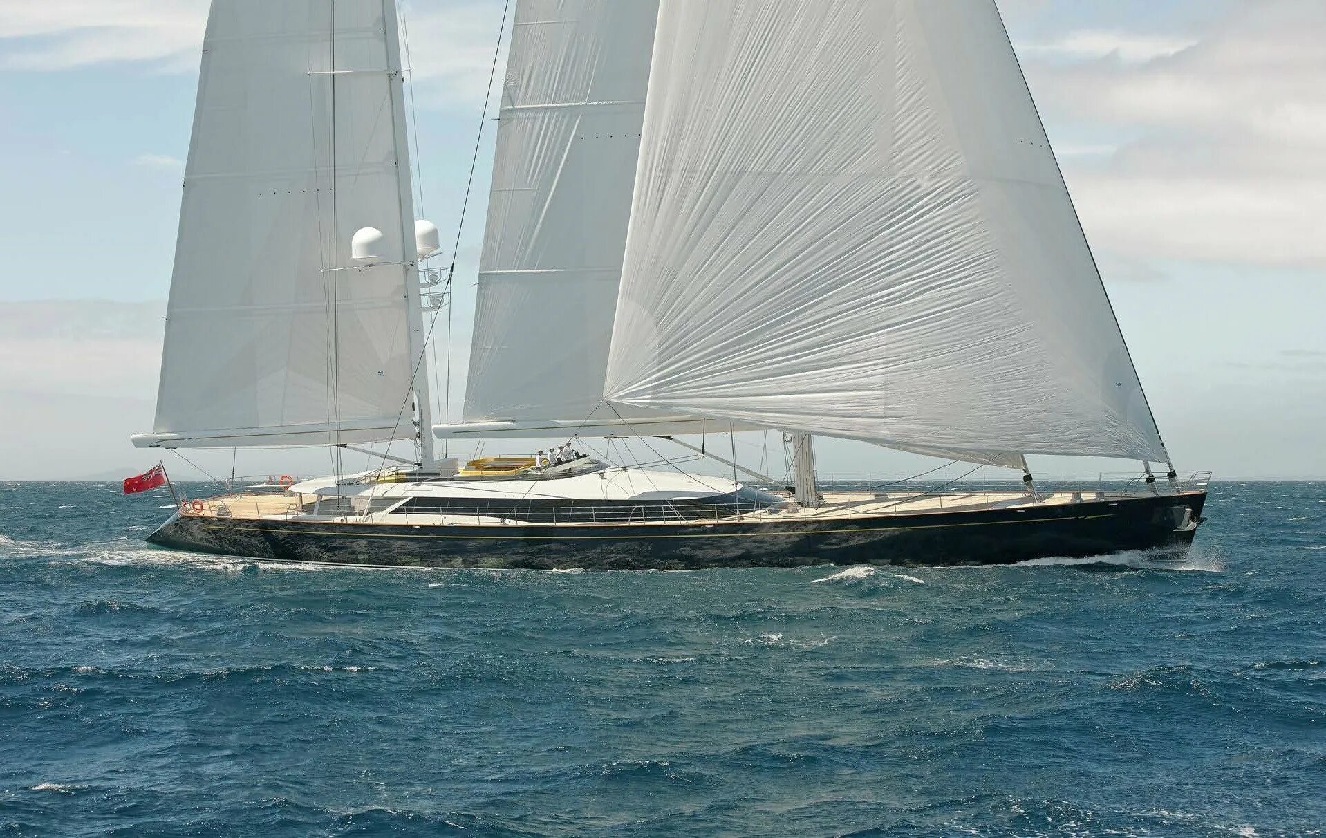 Парусные яхты фото высокого разрешения SALVAJE Yacht for Sale Fraser
