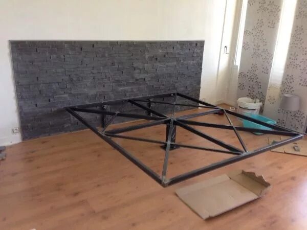 Парящая кровать из металла фото floating metal bed frame OFF-58