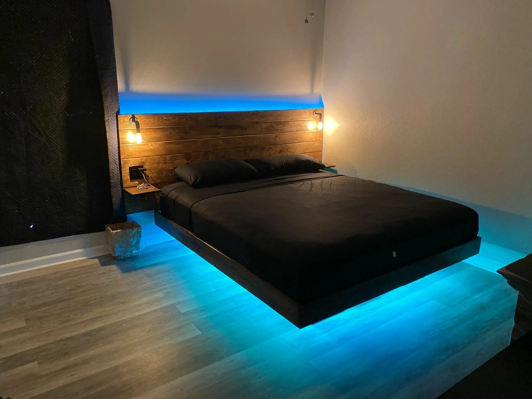 Парящая кровать с подсветкой фото чертеж Sol on Twitter in 2024 Room design bedroom, Bedroom bed design, Bad room design