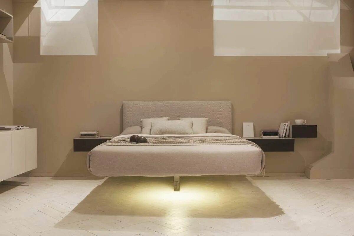 Парящая кровать в интерьере спальни Fluttua Bed Lago Bed, Bedroom furniture design, Furniture