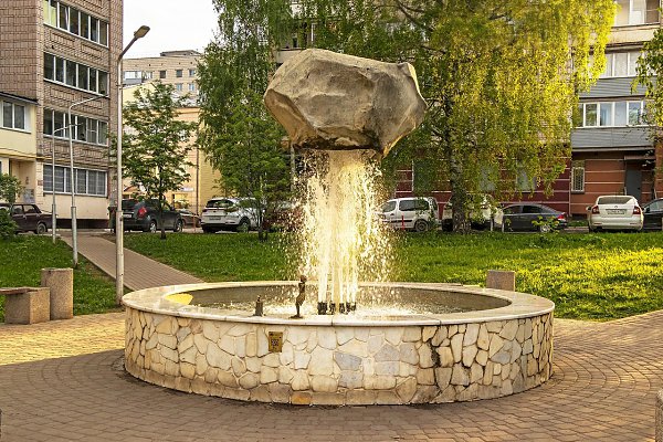 Парящие камни фото Фонтан "Парящий камень"