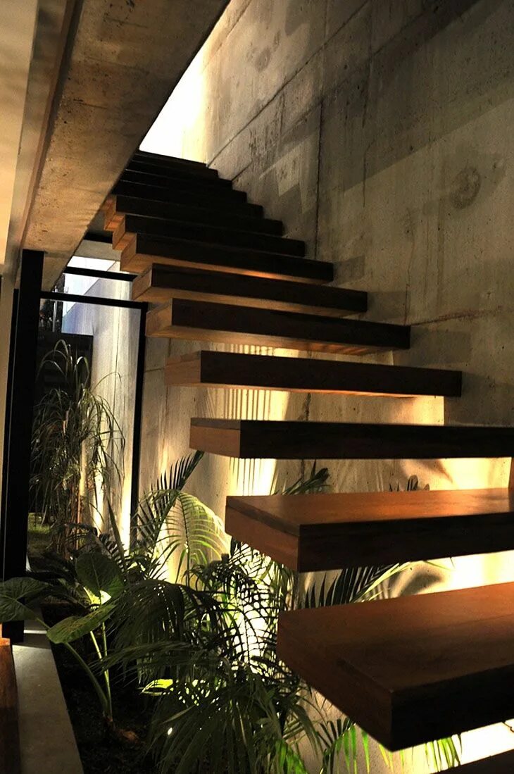 Парящие лестницы для дома фото Casa Marielitas by Estudio Dayan Arquitectos HomeAdore Decoración de unas, Diseñ