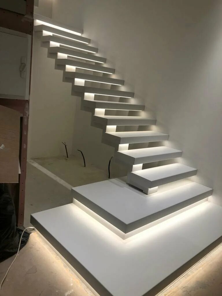 Парящие лестницы из металлоконструкций для дома фото Dom Buka, stairs and stair railings, Balashikha, Nikolsko-Arkhangelskiy Microdis