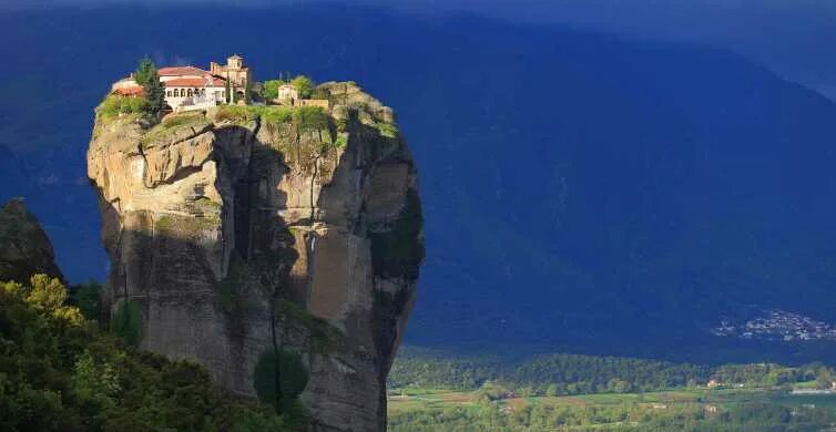 Парящие монастыри метеоры в греции фото Салоники: индивидуальная экскурсия в Метеоры GetYourGuide