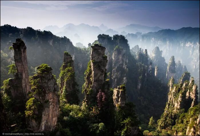 Парящие скалы в китае фото Pin on landscapes