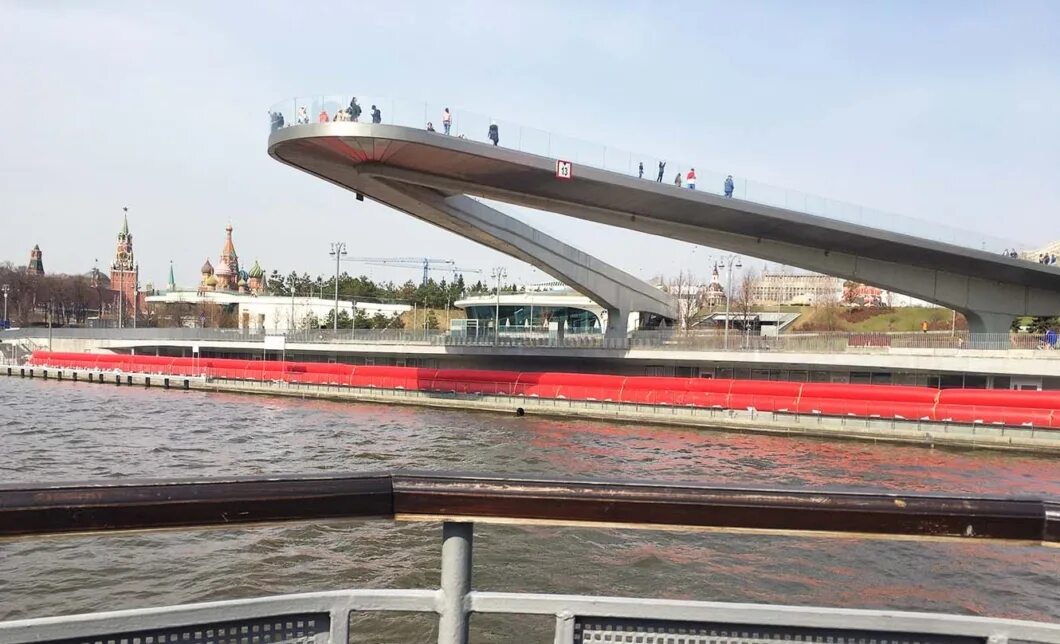 Парящий мост в парке зарядье фото Парящий мост в Парке Зарядье в Москве: фото, как добраться от метро, цены, истор