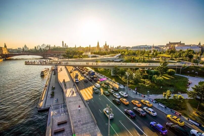 Парящий мост в парке зарядье фото Парящий мост в Москве, в парке Зарядье. 2024 Photo box Фото ВКонтакте