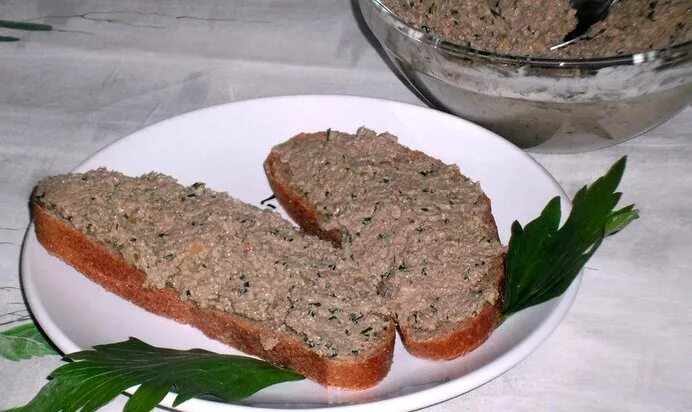 Паштет из свиной печени рецепт фото Паштет из печени говяжьей рецепт в домашних условиях пошагово CoffMachines.ru