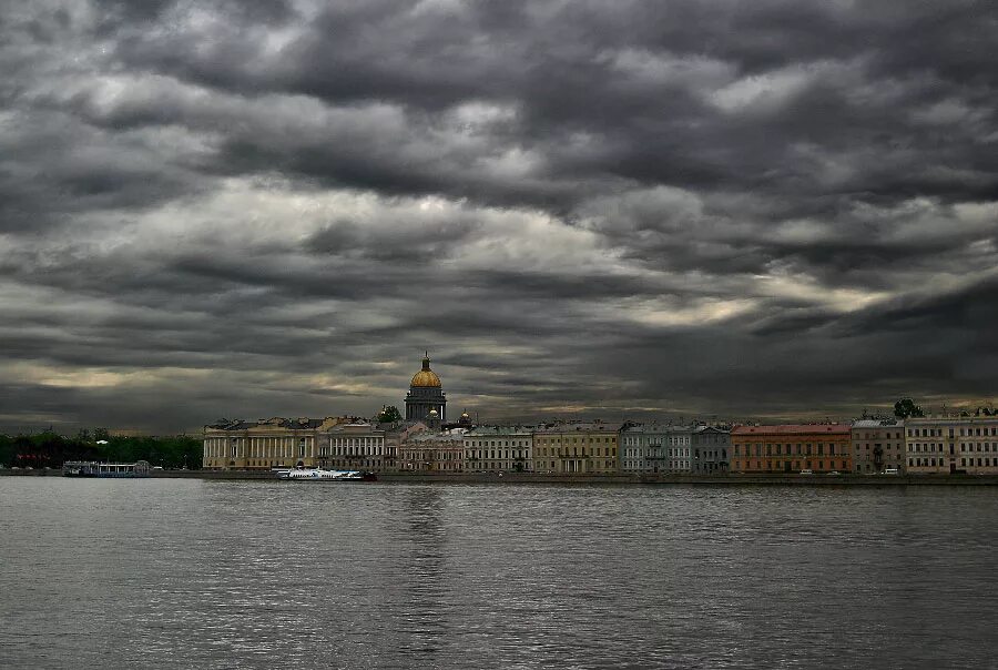 Пасмурный питер фото Мутные, спелые тучи (Андрей Викторович Кузнецов) / Стихи.ру