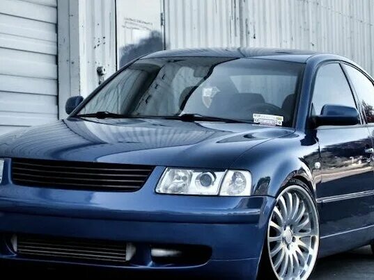 Пассат б5 тюнинг фото Купить б/у Volkswagen Passat B5 1.8 AT (150 л.с.) бензин автомат в Перми: синий 