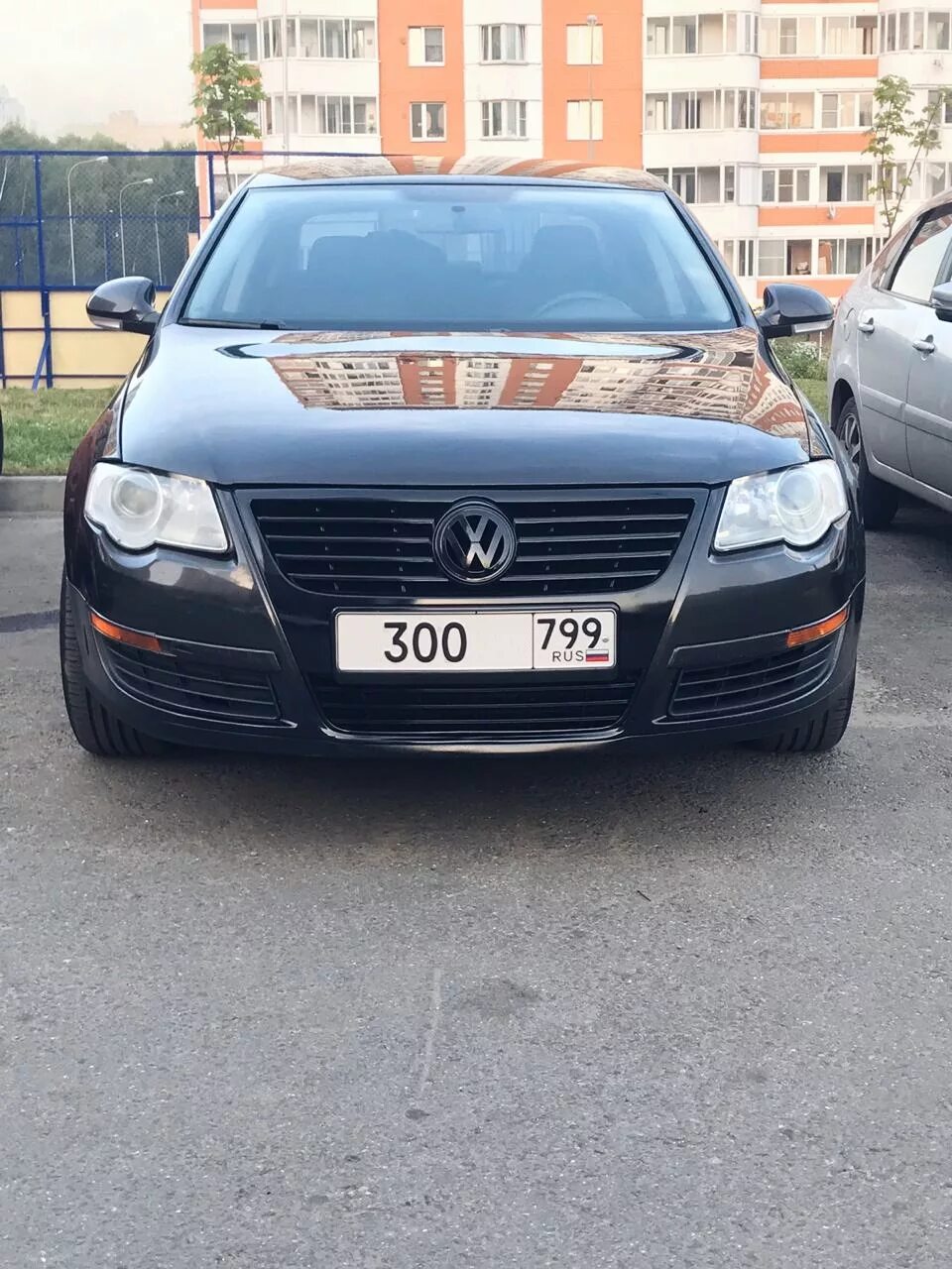 Пассат б6 тюнинг решетки радиатора Покраска решётки радиатора Passat b6 - Volkswagen Passat B6, 2 л, 2008 года стай