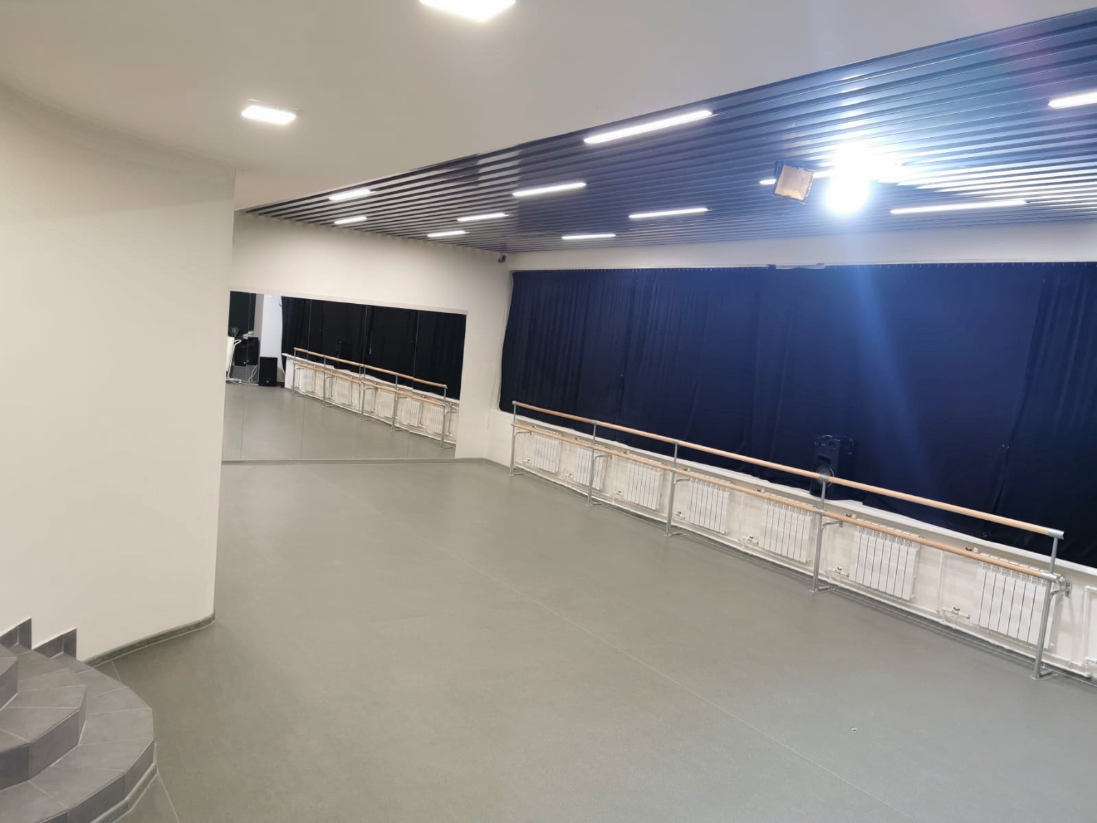 Пассаж ленинский просп 150б фото Временно не работает: Active Style, школа танцев, Москва, Ленинский проспект, 15