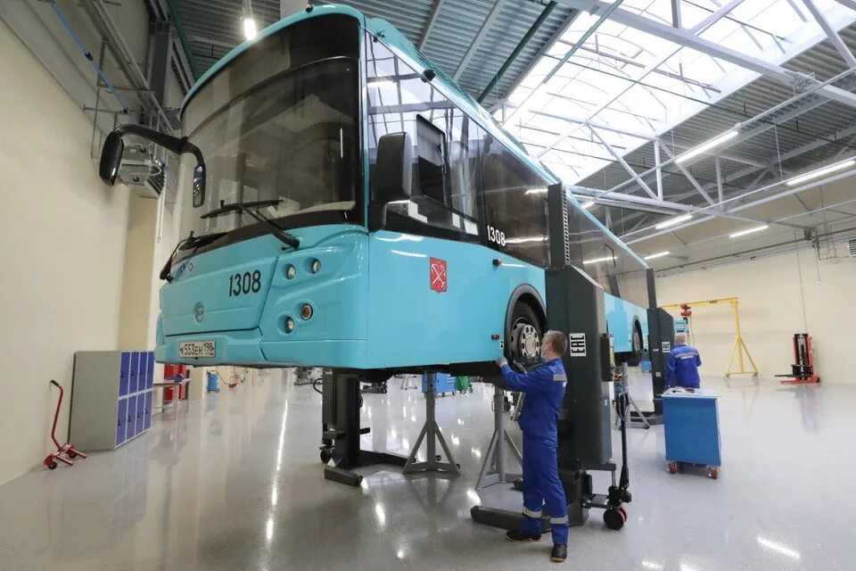 Пассажиравтотранс юбилейная ул 2 фото Первый парк для газомоторных автобусов открыли в Петербурге - KP.RU