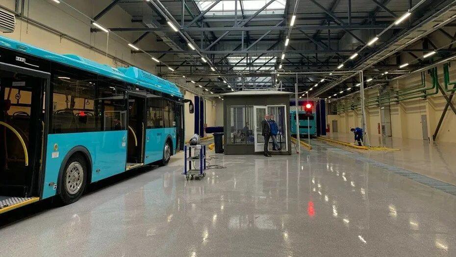 Пассажиравтотранс юбилейная ул 2 фото В Петербурге открыли парк на Хрустальной для газовых автобусов