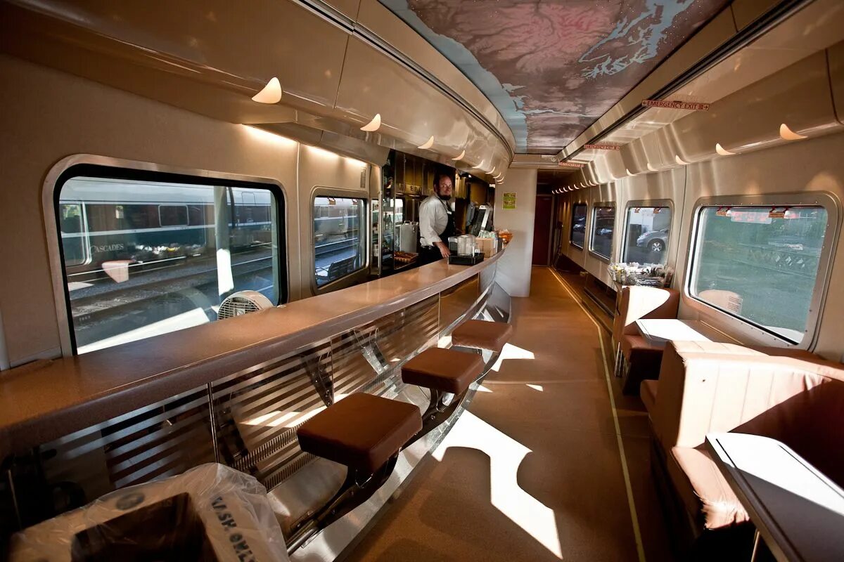 Пассажирские поезда фото внутри Amtrak dining car Amtrak, Train, Vancouver vacation