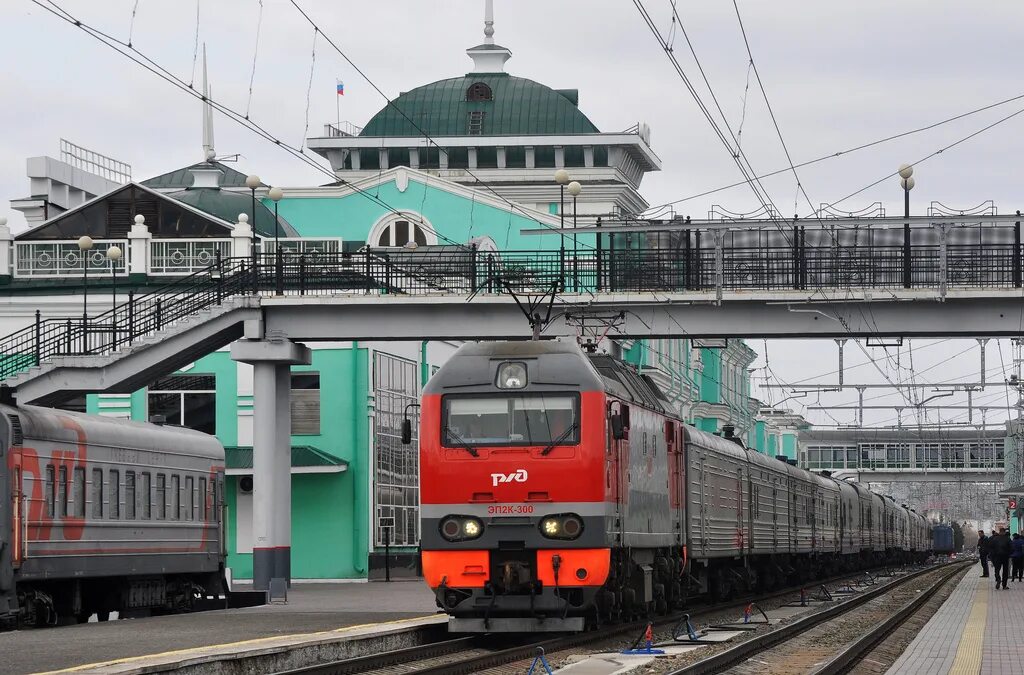 Пассажирские станции фото RZD EP2K 300 - Trainspo