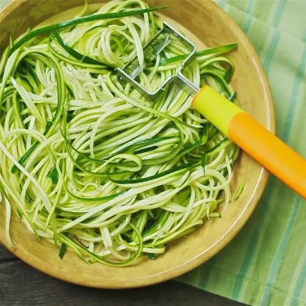 Паста из кабачков фото Zucchini Noodles " she cooks…he cleans Food processor recipes, Food, Recipes